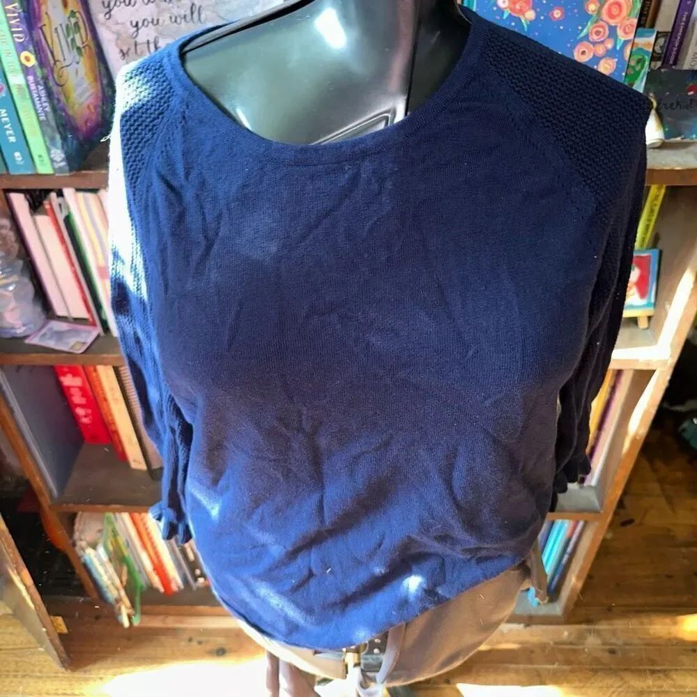 J McLaughlin navy blue cutout sleeve L luxury pullover sweater